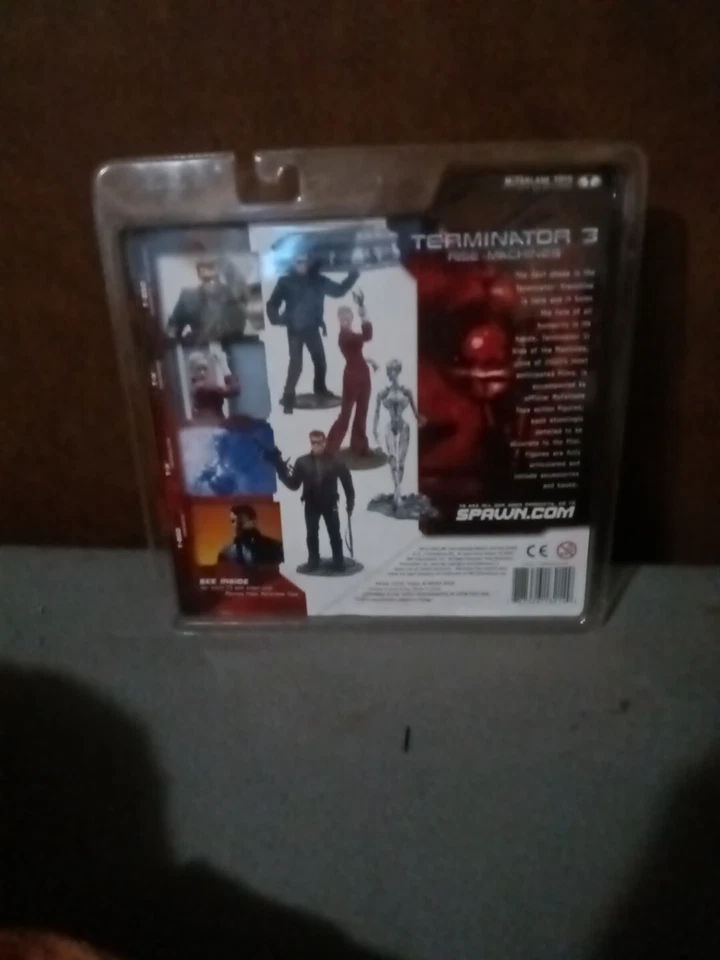 New 2003 McFarlane Terminator 3 T-850 Terminator Action Figure Sealed - Image 2 of 2