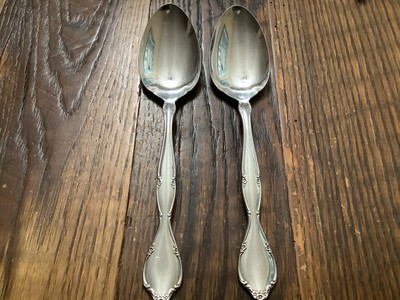 SSS By Oneida Stainless 2 Serving Spoons Preowned
