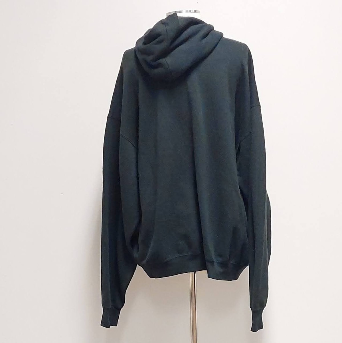 Vintage 1990’s Unsane NYC Stone Sky Blue/Cream Logo on Black Hoodie Size: XXL View 5