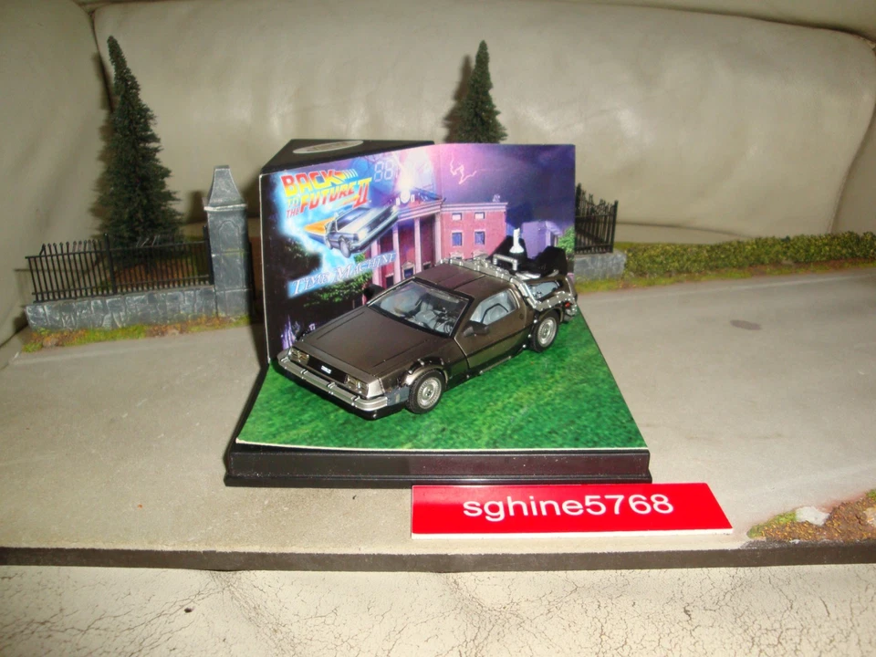 Vitesse 1/43 - DeLorean DMC 12 / Retour vers le Futur II - ER - Photo 3/4