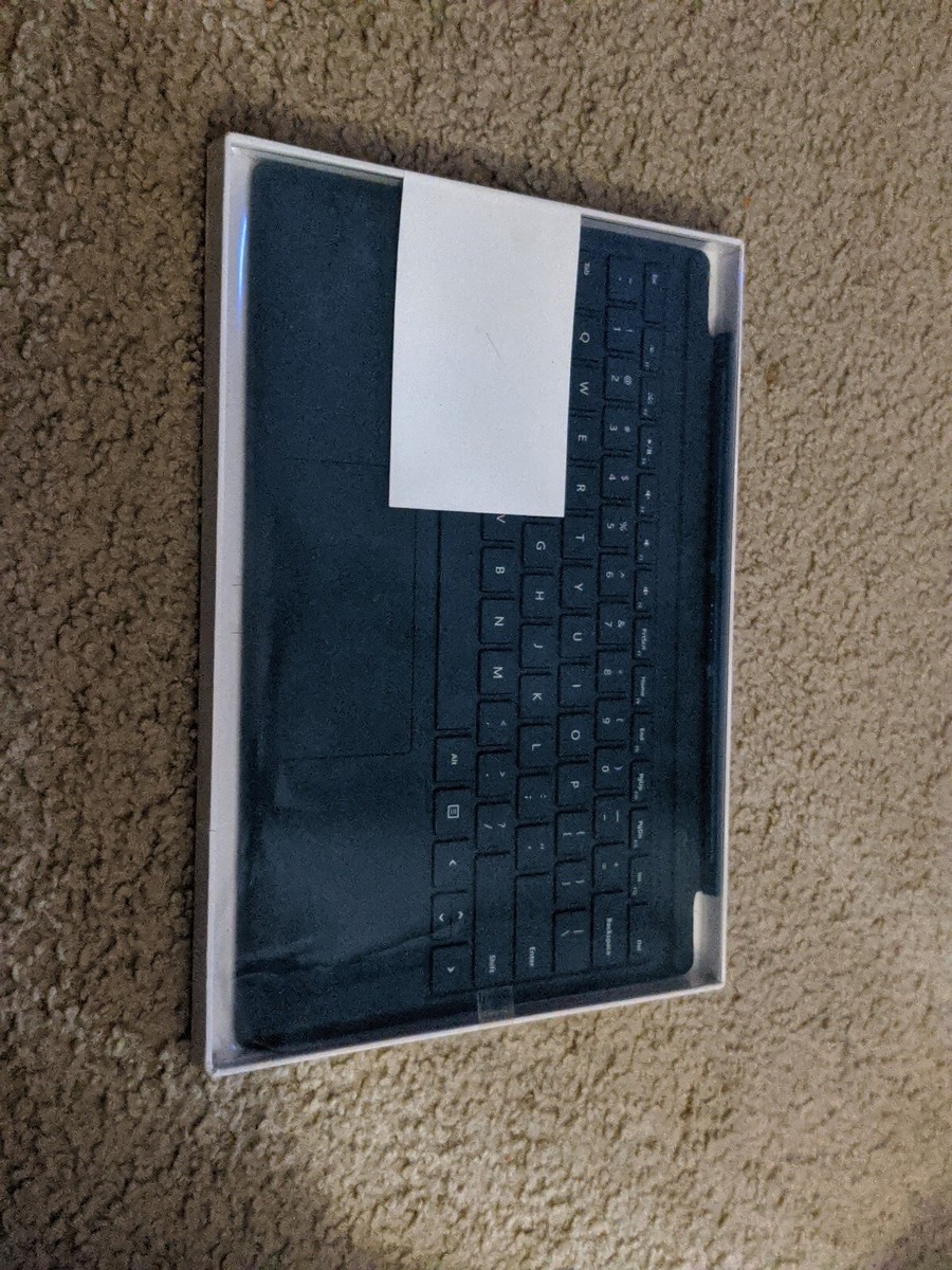 NIB Microsoft QC7-00113 Type Cover for Microsoft Surface Pro