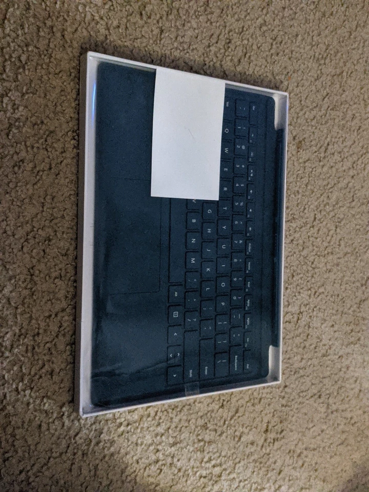 NIB Microsoft QC7-00113 Type Cover for Microsoft Surface Pro 3 & 4 - Teal - 1725 - Image 2 of 4