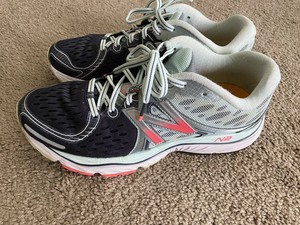 new balance 1260 womens size 9