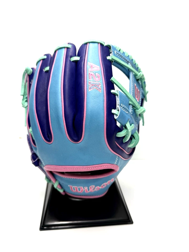 Guante del mes Wilson A2K 1720 octubre 2025 11,5" H-Web púrpura/azul claro RARO Foto 4 de 4