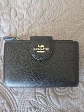 Coach Medium Corner Zip Wallet - Black