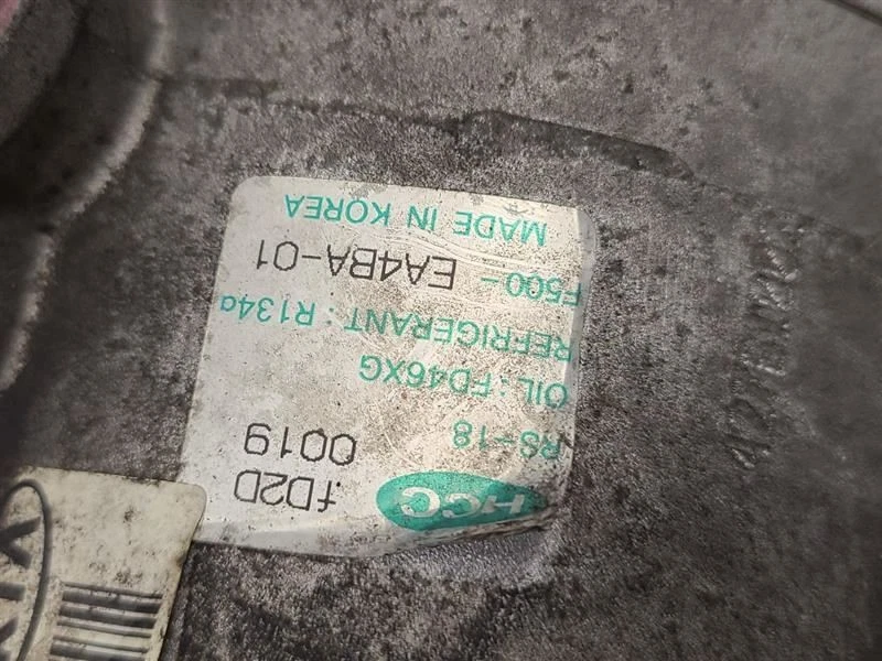 Compresor de aire acondicionado KIA SEDONA 2010-2012 2014 977014D910 10-12 14 Foto 3 de 4