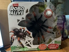 ZURU Robo Alive 15" Giant Tarantula Spider Robotic Toy