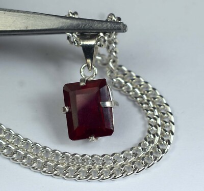 Natürlicher roter Painit 11,75 ct Smaragdschliff Edelstein zertifiziert frisches Design Anhänger