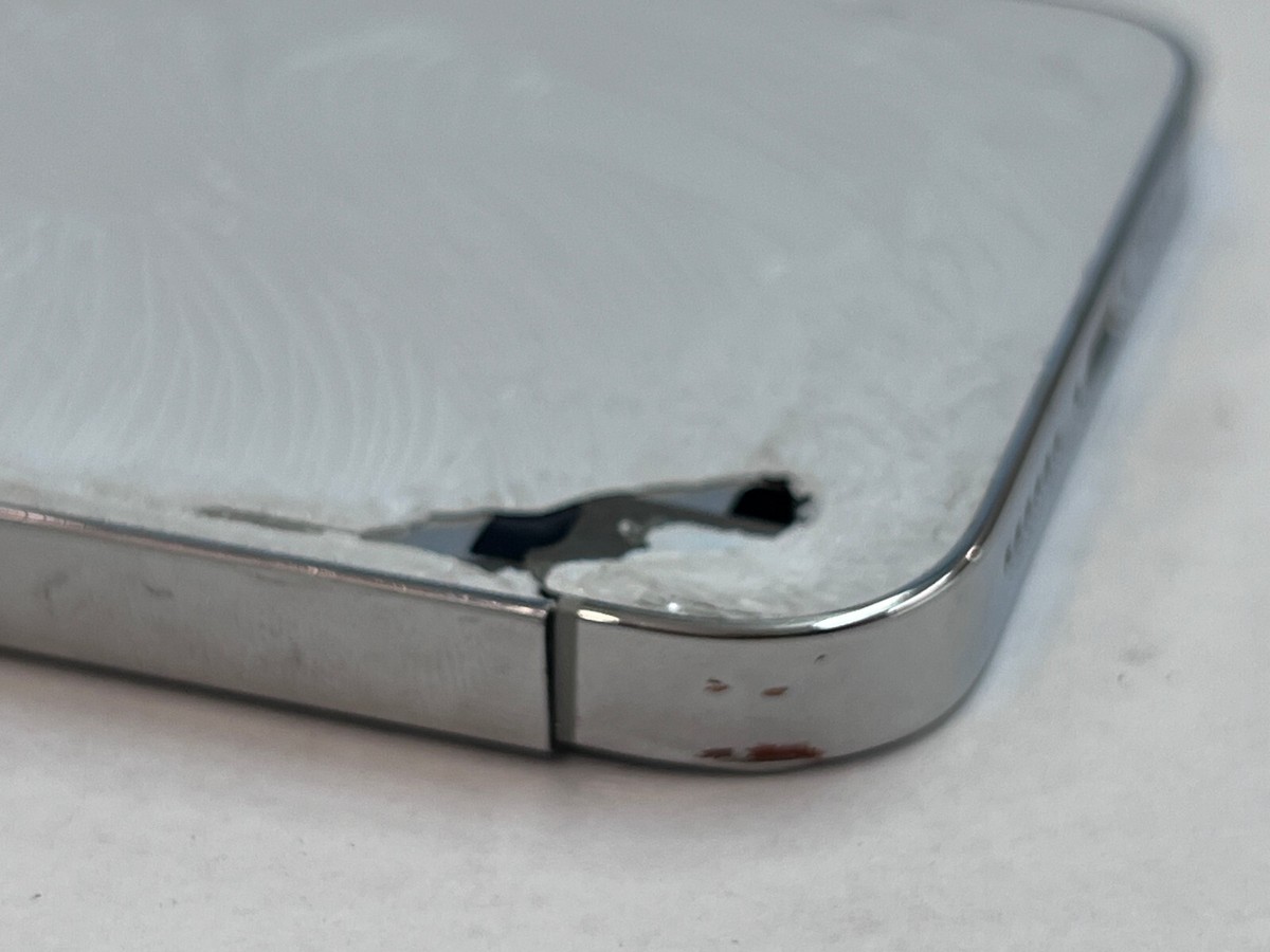 れんてぃ　iPhone 14 pro シルバー iPhone 14 Pro 256GB - シルバー（SIMフリー）[整備済製品] - Apple