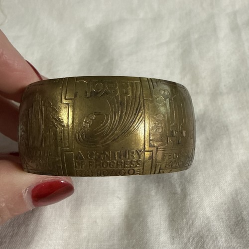 1933 Vintage Art Deco Chicago Worlds Fair Brass Cuff Bracelet Landmarks Souvenir