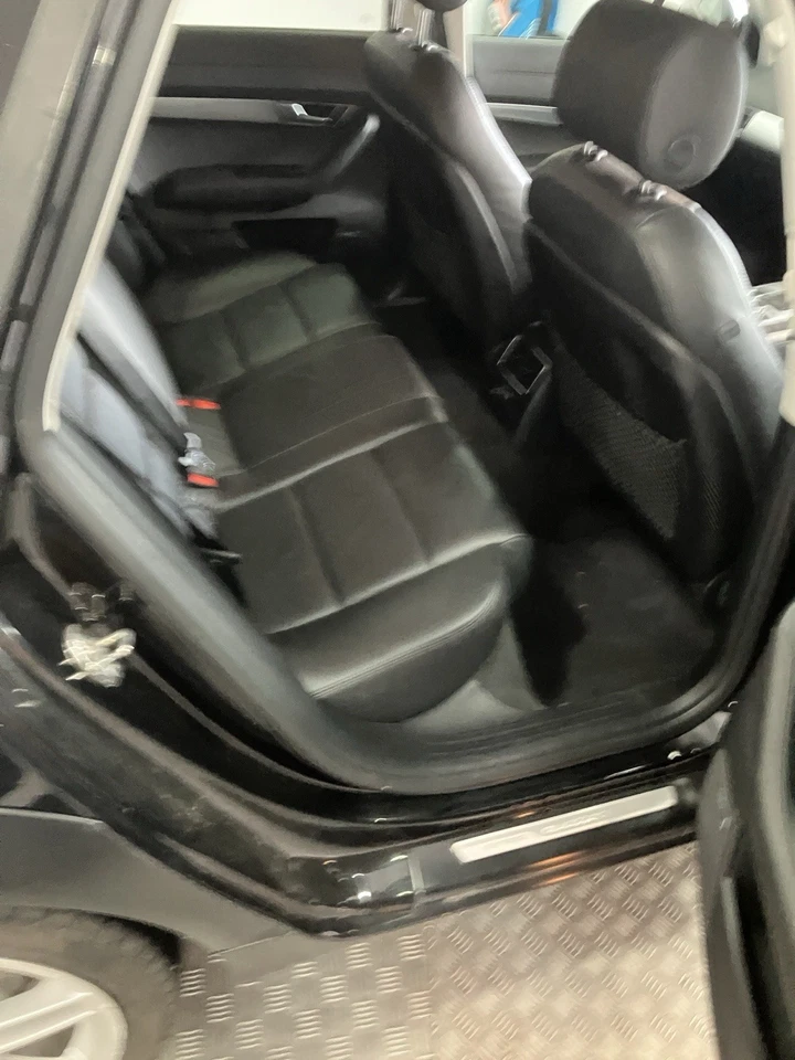 Audi A6 Allroad Final Edition 2011 3.0 tdi auto - Image 4 of 4