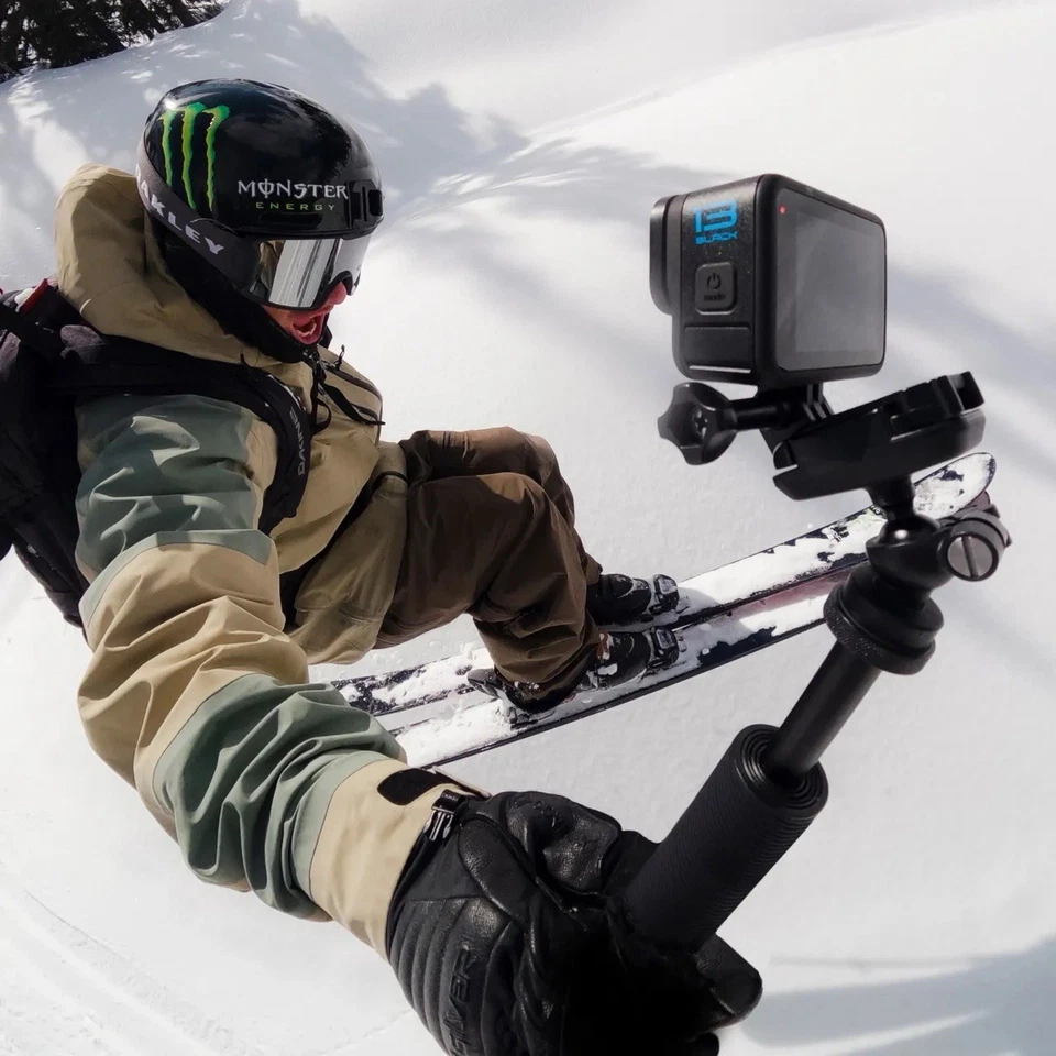 GoPro Hero 13 negra con accesorios Foto 4 de 4