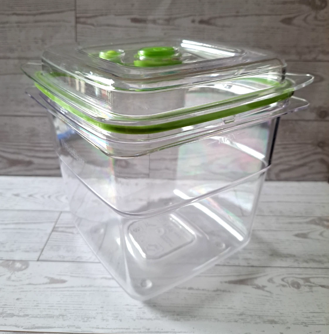 FOODSAVER STORAGE CONTAINER 8 CUP SIZE VACUUM SEAL NEW WITHOUT BOX