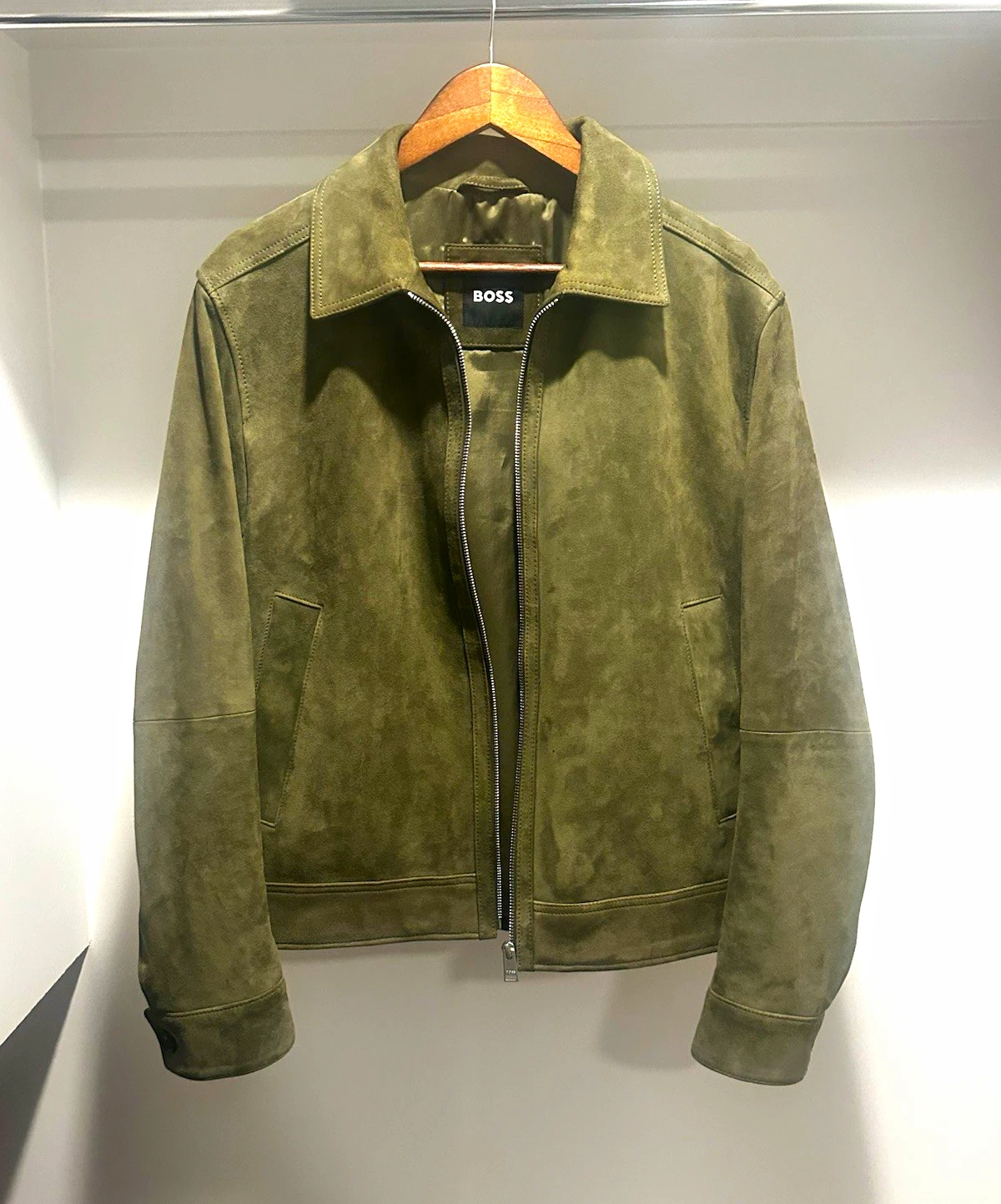 BOSS Light Green authentic Suede Zip Jacket Mens 38R image 1