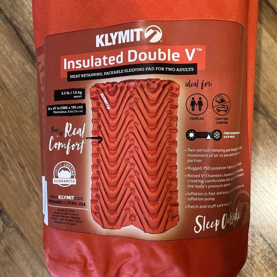 Almohadilla para dormir inflable doble V aislada KLYMIT | Gruesa, ligera, fácil... Foto 2 de 4