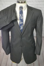 Jos. A. Bank Mens Charcoal Gray Wool Pleated 2 Pc Suit 44R Jacket 37x28 Pant