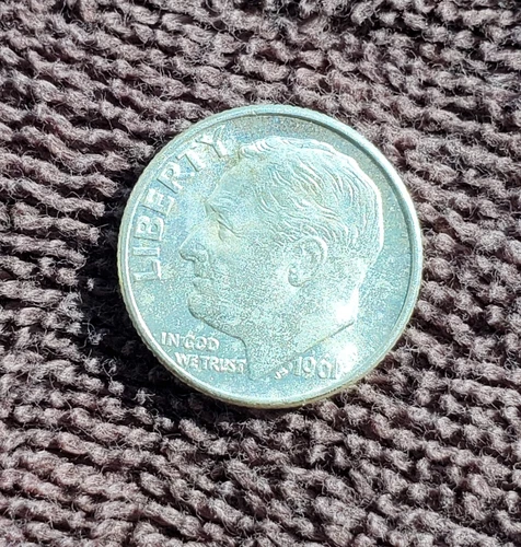 1961-D Roosevelt Silver Dime ~ BU ~ Free Shipping ✨