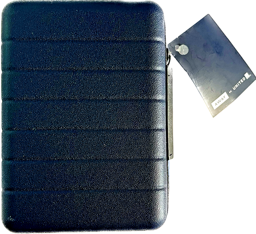 United Airlines - Polaris Business Away Amenity Kit (Blue Zip) - Picture 2 of 4