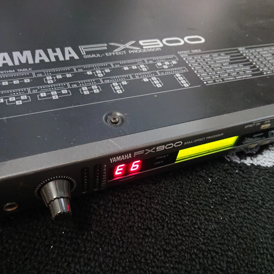 YAMAHA FX900 SIMUL-EFFECT PROCESSOR - operation confirmed - as is - Image 2 of 4
