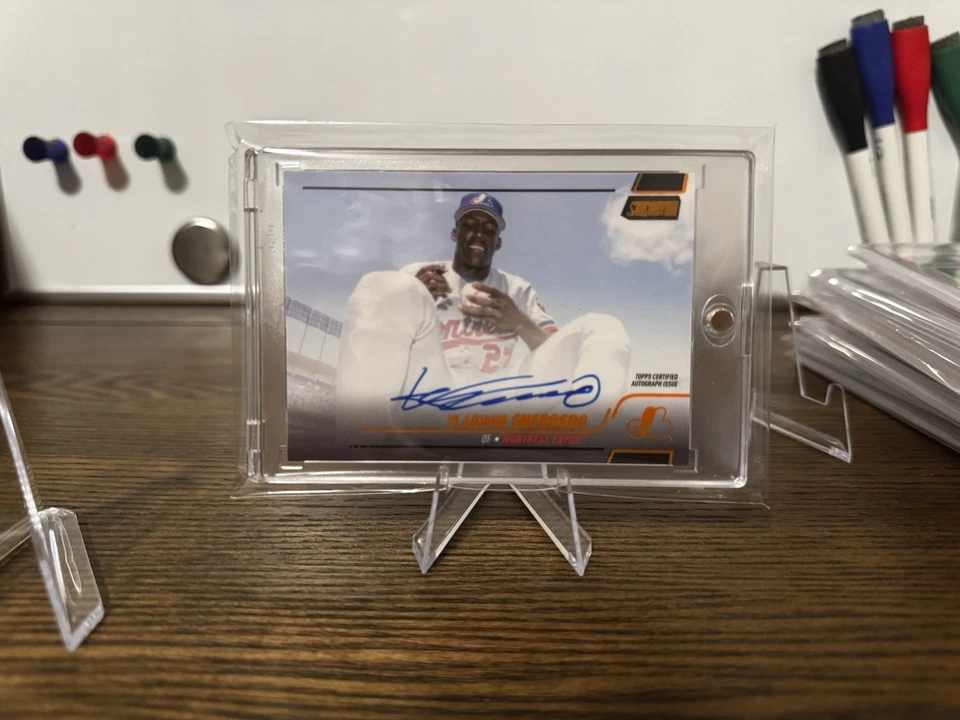 Vlad Guerrero JR Auto /15 and Vlad Guerrero Auto /5 - Image 4 of 4