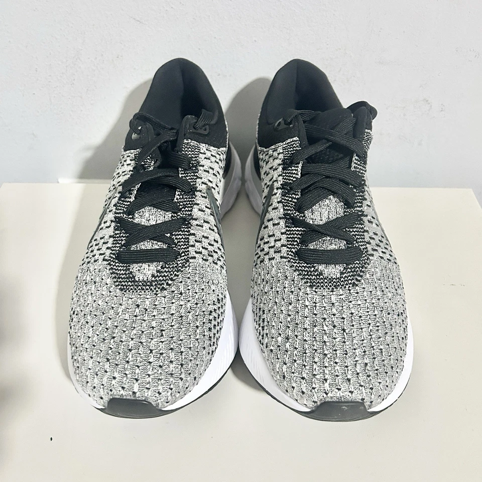 Nike React Infinity Run Flyknit 3 “Black Grey Fog” Men’s Size 11 Running Shoes - Image 3 of 4