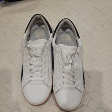 Dolce Vita Womens Zina Wide Sneakers White Bl...