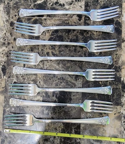 8 PLACE SETTINGS MID CENTURY c1954 MOUNTAIN ROSE⛰️🌹 GRILLE 🥩 KNIVES & FORKS - Picture 7 of 10