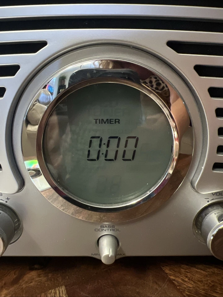 Vintage Teac LT-1 Retro Style Stereo CD Player Radio With Remote Fantastic Sound - Image 4 of 4