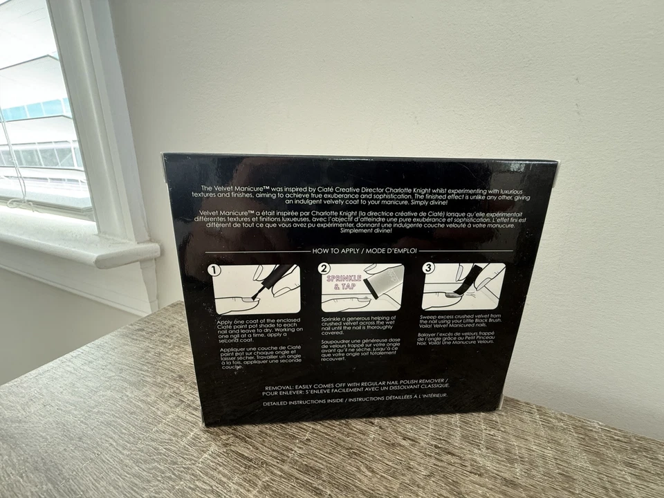 CIAT? Juego de manicura de terciopelo gris Ciate ~ Juego de uñas de terciopelo y punta de pintura, nuevo en caja Foto 2 de 2