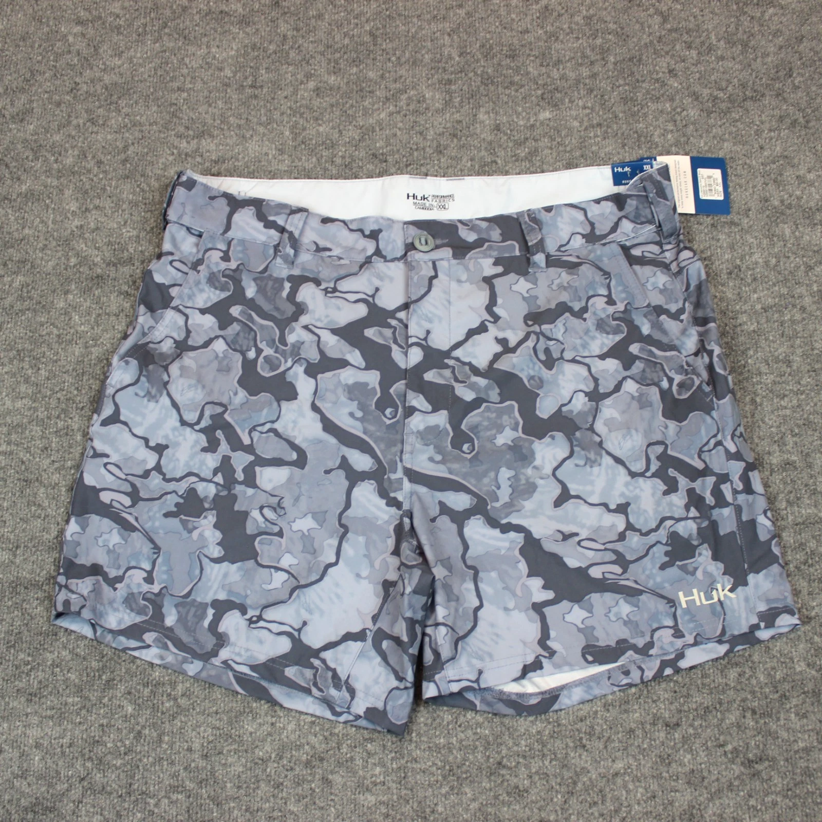 Huk Shorts Men's 2XL Blue Camo Performance Fishing Chino Lightweight