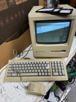 Apple Macintosh Plus 1Mb M0001AP - Vintage Apple Mac Working
