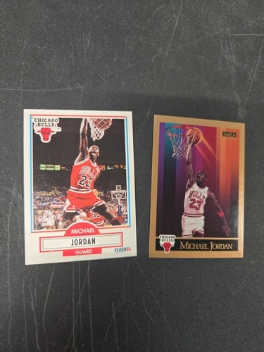 1990-91 Fleer - Michael Jordan #26 Black Line Above Biographical Info.& Skykbox