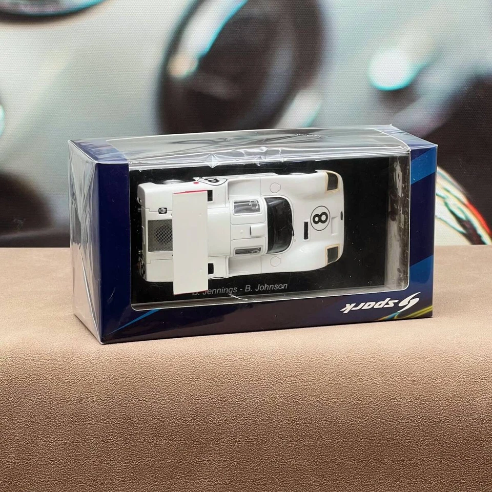 Spark 1/43 scale Chaparral 2F Le Mans 1967 24H LM S9445 - Image 3 of 4