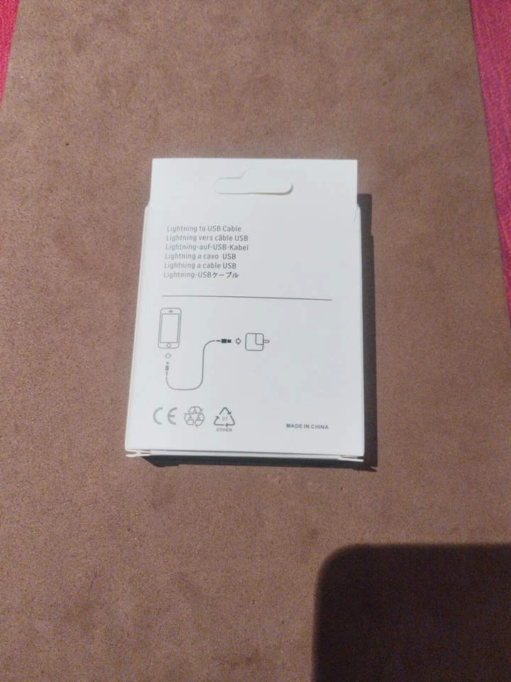 Cable Carga / Sincronización 8 Pin a USB Compatible IPHONE 5,6,7,8,X,Xs - Imagen 2 de 3