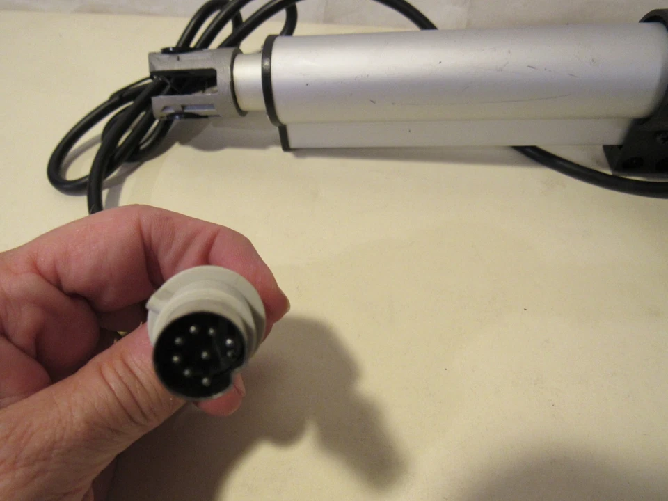 TempurPedic-Ergo Premier motor FD24-F3-320.470 C52-HS LOGICDATA FLEX -FOOT (G81K - Imagem 4 de 4