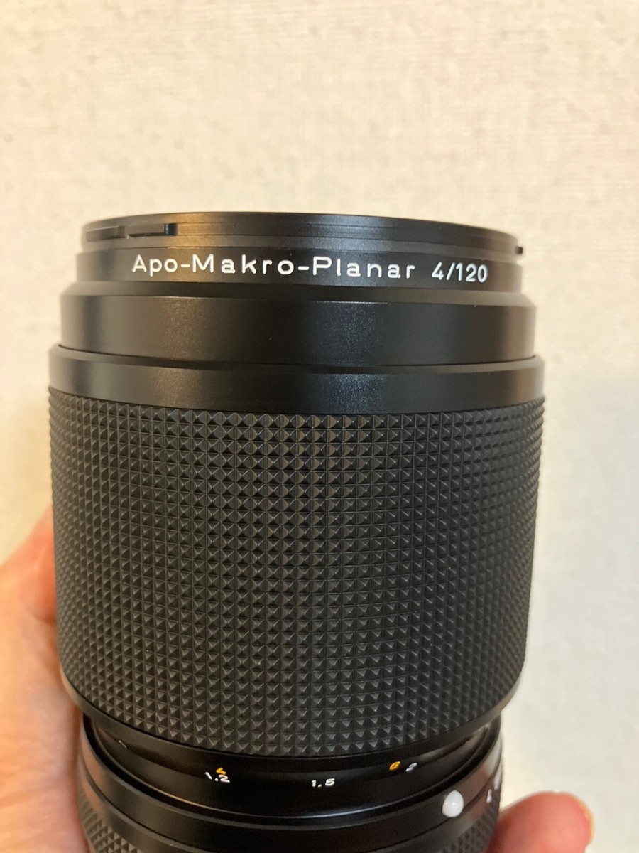 Contax 645 Carl Zeiss Apo-Makro-Planar 120mm f/4 T* Lens Contax 645 Carl Zeiss Apo-Makro-Planar 120mm f/4 T* Lens