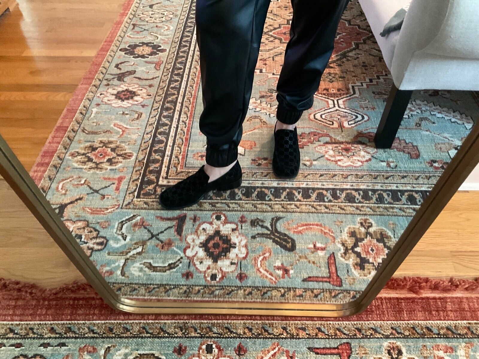 Picture 3 of 18