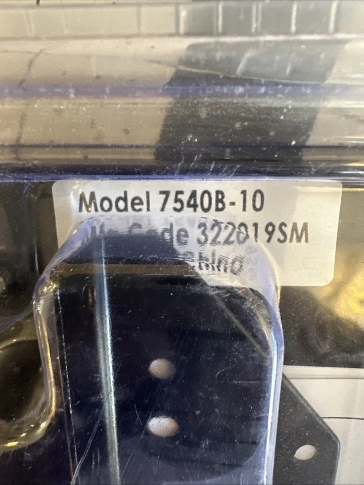 Architectural Mailboxes 7540B-10 Mailbox Adapter Plate 4" x 4" Black - Image 4 of 4