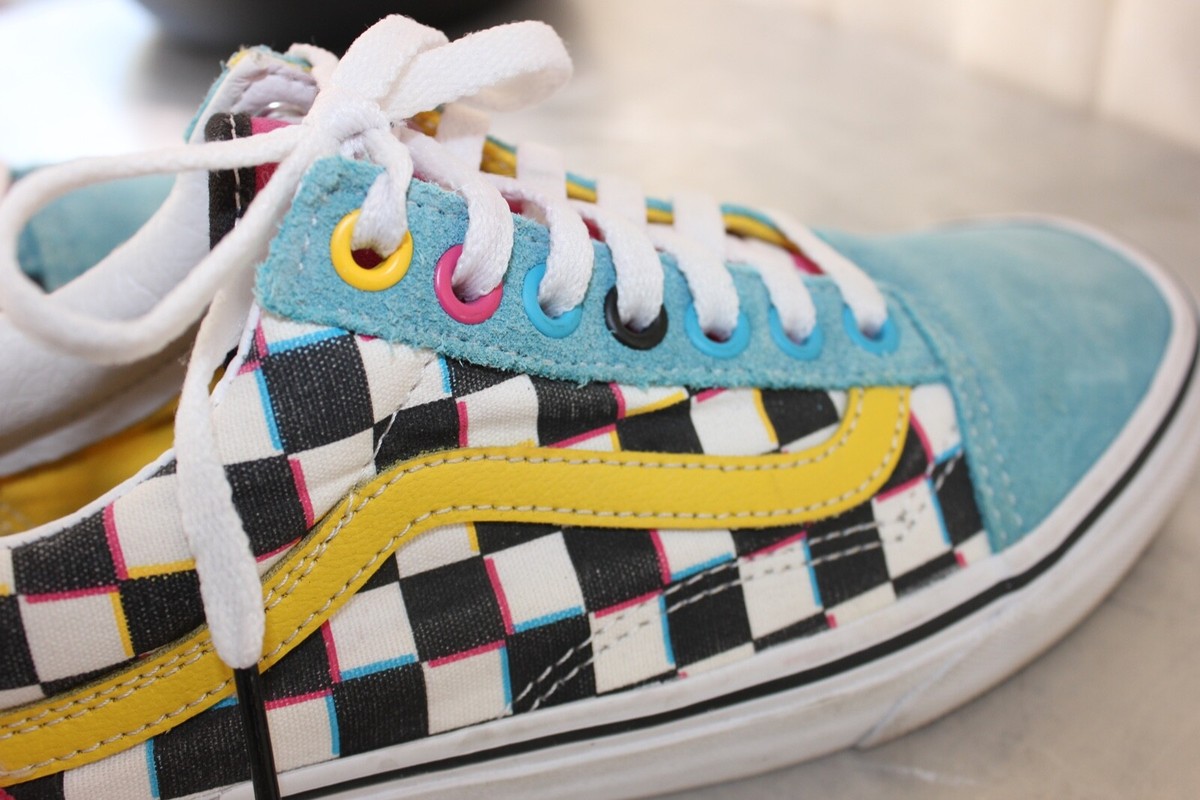 VANS 80s Style Multi-colored Pixelated shoes, Mens 6.5