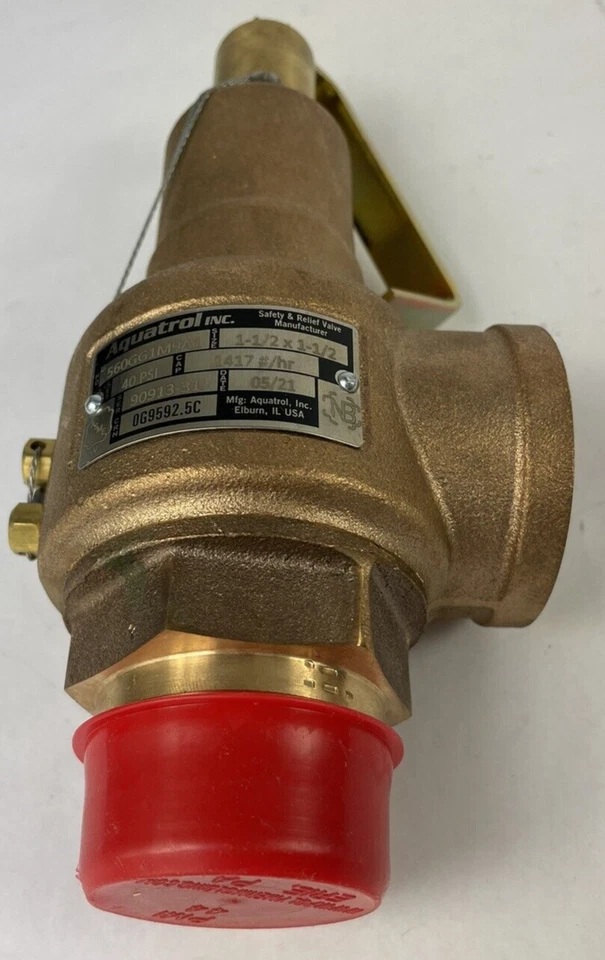 OEM AQUATROL SAFETY VALVE 560GG1M9A1 STEAM SERVICE  1 1/2" X 1 1/2" 40PSI - Image 2 of 4