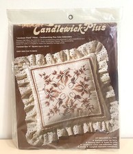 Paragon Candlewick-Plus Jacobean Floral Pillow Kit No. 0109 Ruffle Country New