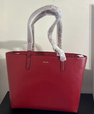 DKNY Womens Bag With Additional Items