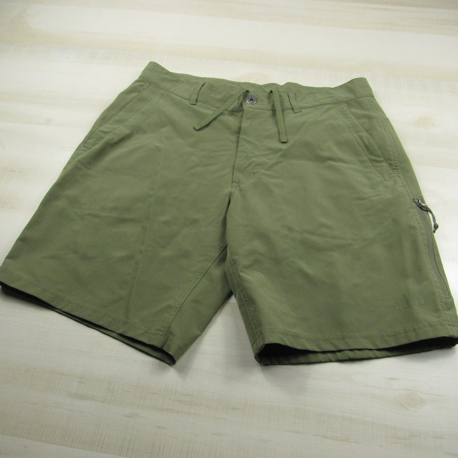 North Face Shorts Mens 34 Green Cargo Tech Lightweight Hiking Outdoor Casual