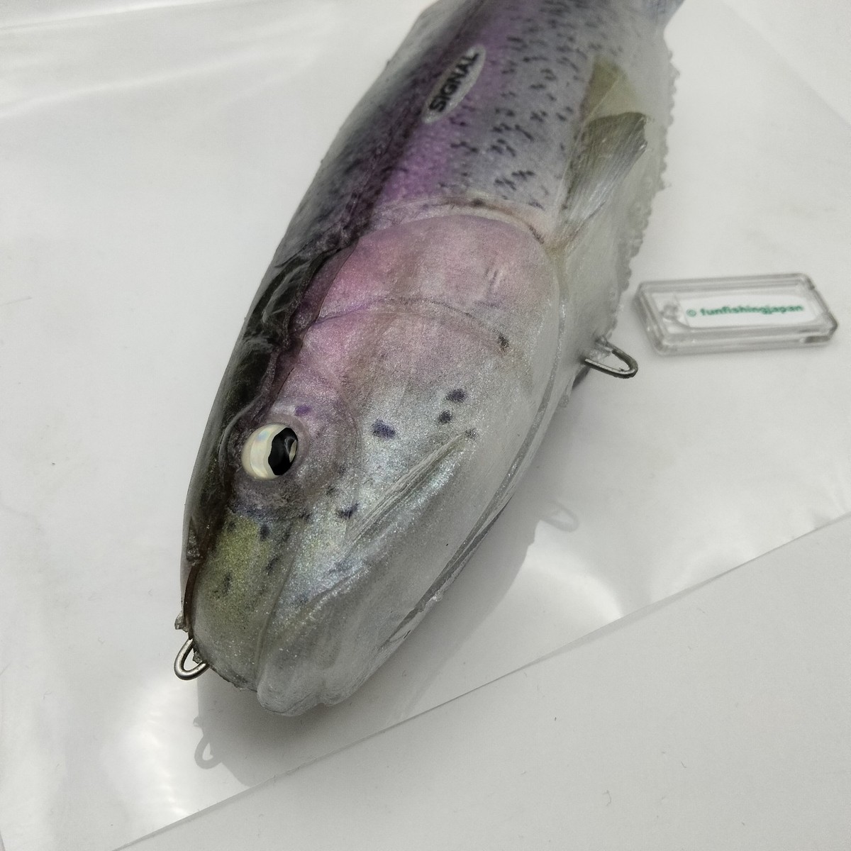 Signal Ultra Carp Rainbow Trout Giant swimbait Japan fishing lure