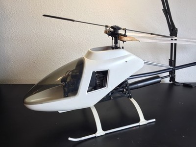 Graupner Uni Star 60 RC Hubschrauber mit OS Max SF, GYRO PIEZO2000, Servos