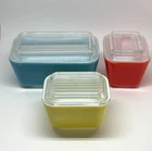 Vtg Set Of 3 Pyrex Primary Colors Rectangle Refrigerator Dish Containers W/Lids