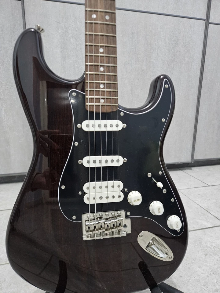 Squier Classic Vibe Stratocaster, foto 2 di 5