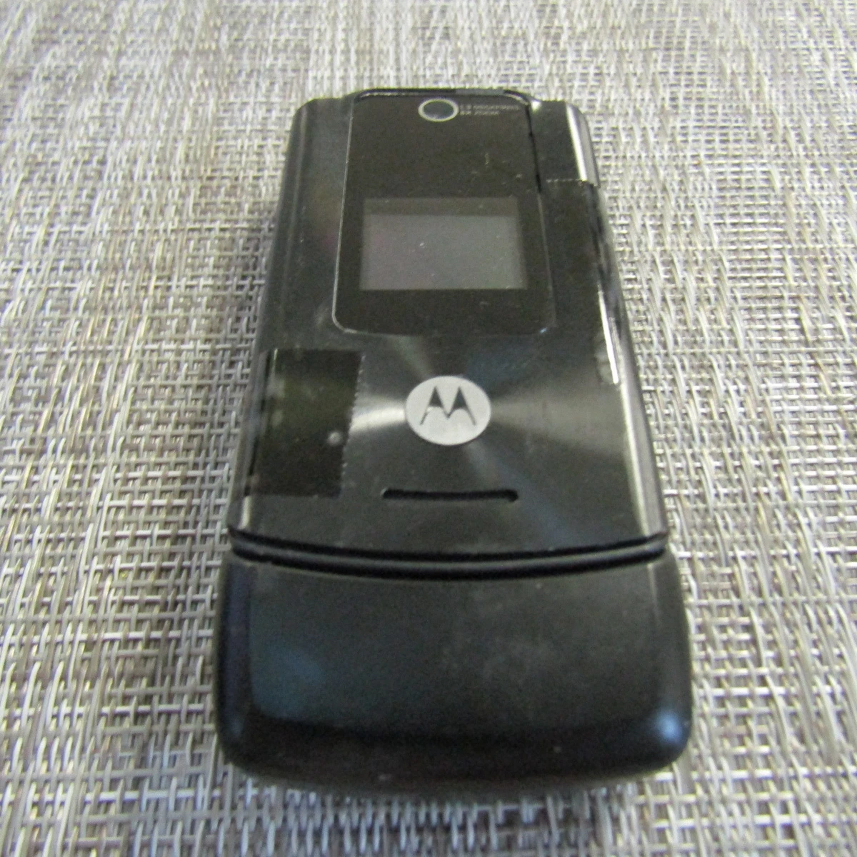 Motorola V551