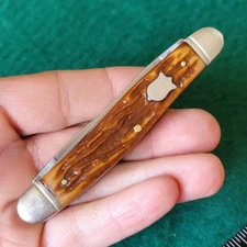 Old Vintage Camillus New York Muskrat Folding Pocket Knife