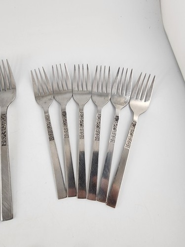 Stanley Roberts Dorette Stainless Flatware 30 Pcs Mid Century 6 Place Settings - Picture 4 of 13